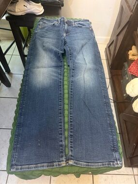 American Eagle Outfitters Men's Distressed Medium Blue Straight Jeans